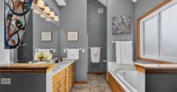 10912 N Wallace Avenue, Kansas City, MO 64157