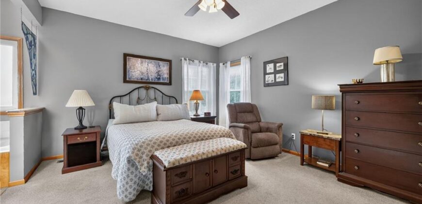 10912 N Wallace Avenue, Kansas City, MO 64157