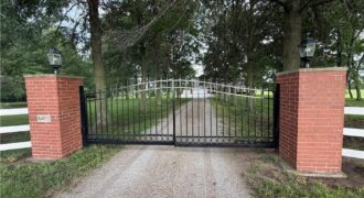 10423 Ridgeview Avenue, Liberty, MO 64068