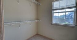 9739 N Lewis Avenue, Kansas City, MO 64157
