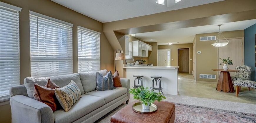 9739 N Lewis Avenue, Kansas City, MO 64157