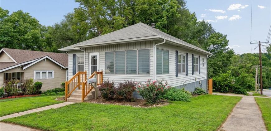 138 High Street, Liberty, MO 64068