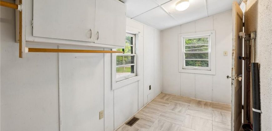 138 High Street, Liberty, MO 64068