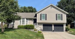 10011 N Highland Terrace, Kansas City, MO 64155