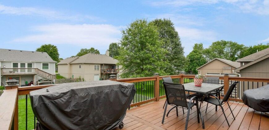 10915 N Skiles Court, Kansas City, MO 64157