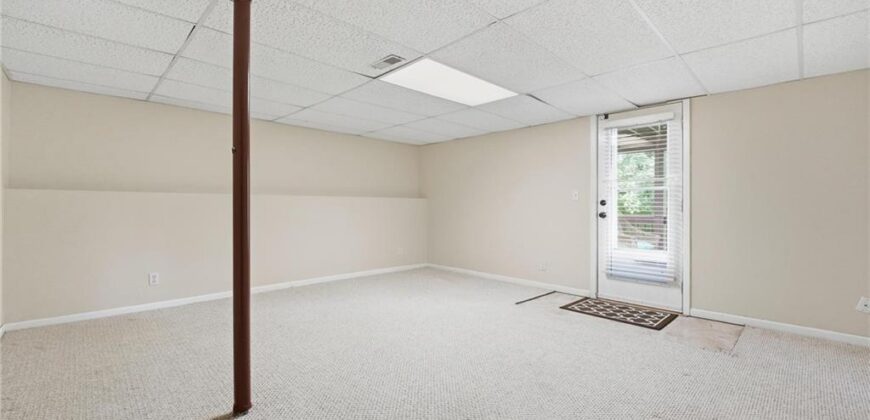 11108 N Ditman Avenue, Kansas City, MO 64157