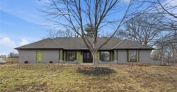 1038 N Woodland Court, Kansas City, MO 64118