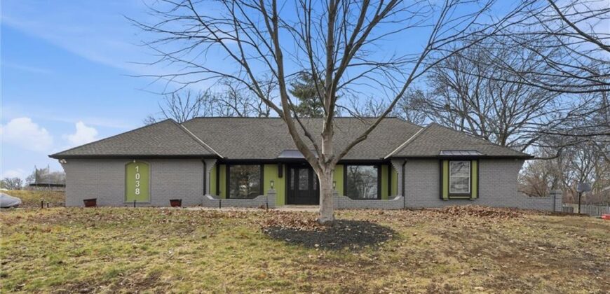 1038 N Woodland Court, Kansas City, MO 64118