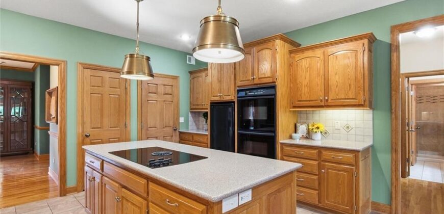 11706 Riverview Road, Kearney, MO 64060
