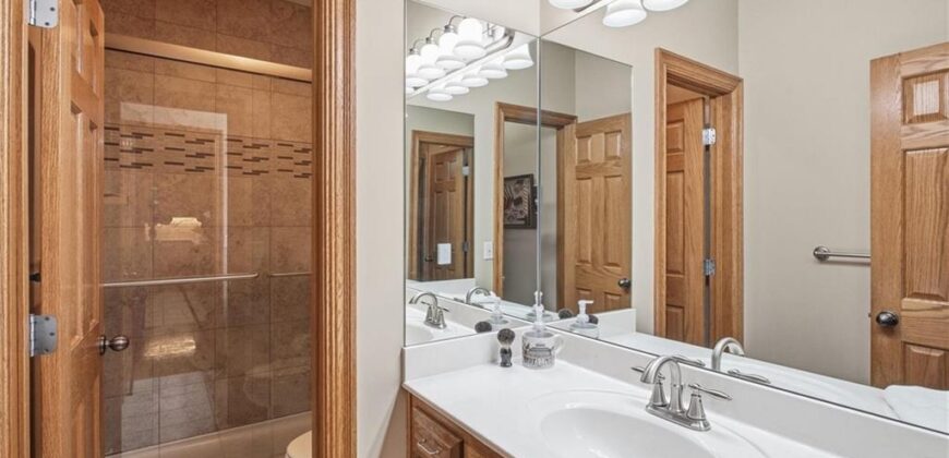 11706 Riverview Road, Kearney, MO 64060