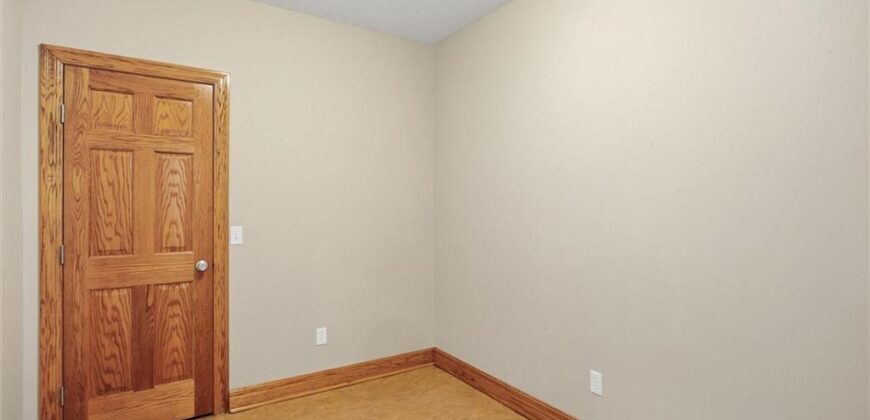 11706 Riverview Road, Kearney, MO 64060