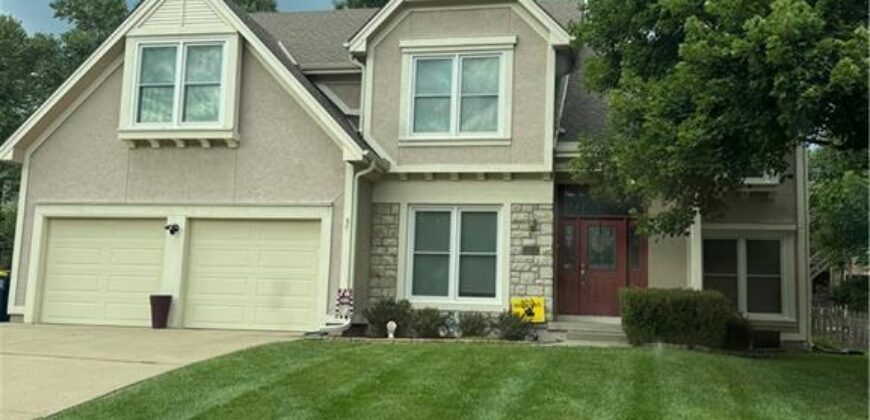 1312 Hillary Drive, Liberty, MO 64068