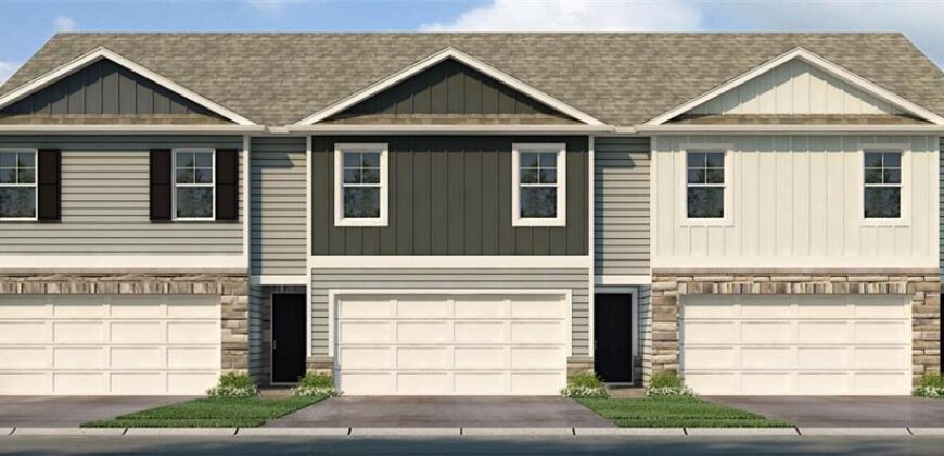 313 NE 194th Court, Smithville, MO 64089