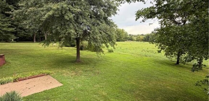 TBD Ridgeview Avenue, Liberty, MO 64068