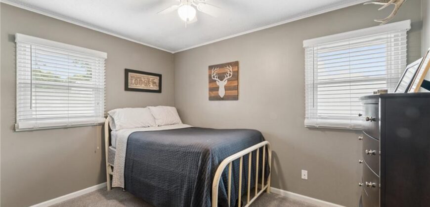 2403 59th Street, Gladstone, MO 64118