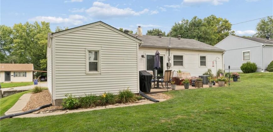 2403 59th Street, Gladstone, MO 64118