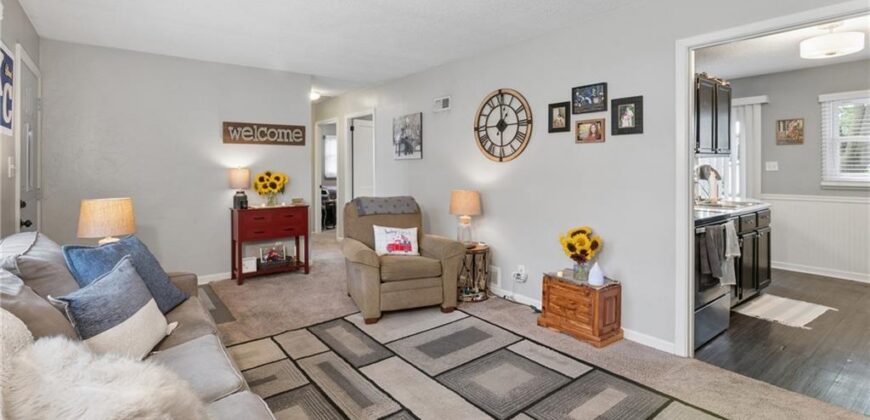 2403 59th Street, Gladstone, MO 64118
