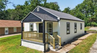 2904 NE Parvin Road, Kansas City, MO 64117