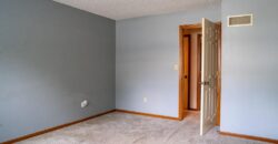 8316 N Virginia Avenue, Kansas City, MO 64118
