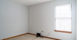 8316 N Virginia Avenue, Kansas City, MO 64118