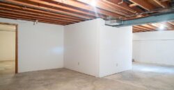 8316 N Virginia Avenue, Kansas City, MO 64118