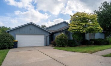 8316 N Virginia Avenue, Kansas City, MO 64118