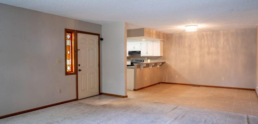 8316 N Virginia Avenue, Kansas City, MO 64118