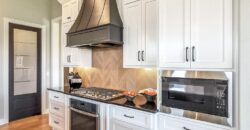 2908 NE 102nd Street, Kansas City, MO 64155