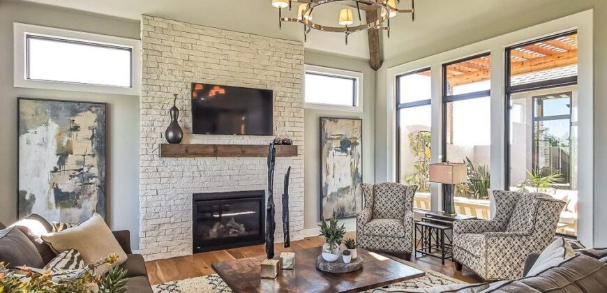 2908 NE 102nd Street, Kansas City, MO 64155