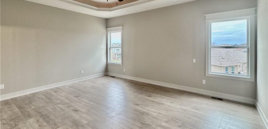 12935 N Champanel Way, Platte City, MO 64079