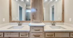12935 N Champanel Way, Platte City, MO 64079