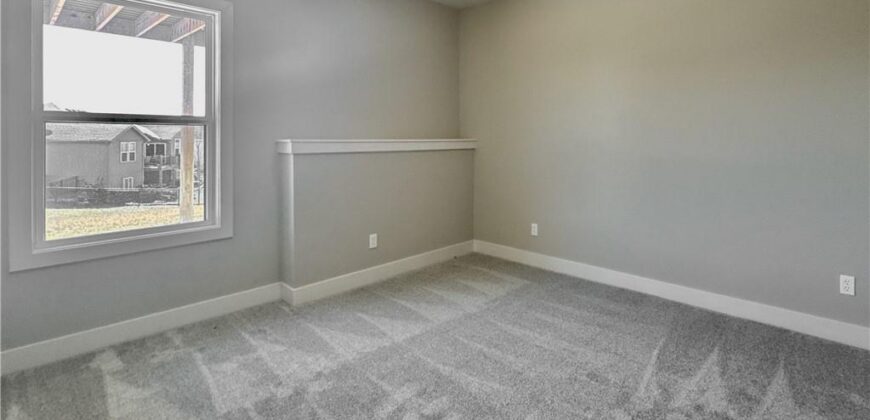 12935 N Champanel Way, Platte City, MO 64079