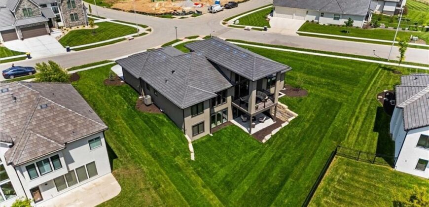 6101 NW 58th Street, Kansas City, MO 64151