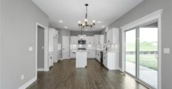 11031 N Bristol Avenue, Kansas City, MO 64156