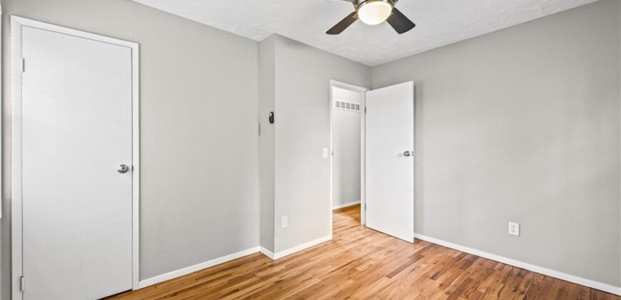 8212 NE 51st Street, Kansas City, MO 64119