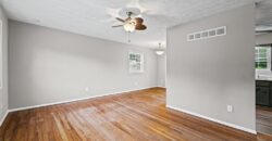 8212 NE 51st Street, Kansas City, MO 64119