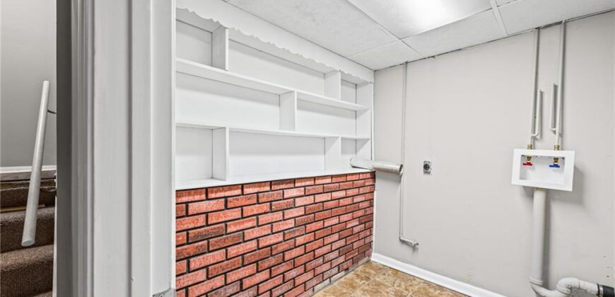 8212 NE 51st Street, Kansas City, MO 64119