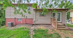 8212 NE 51st Street, Kansas City, MO 64119