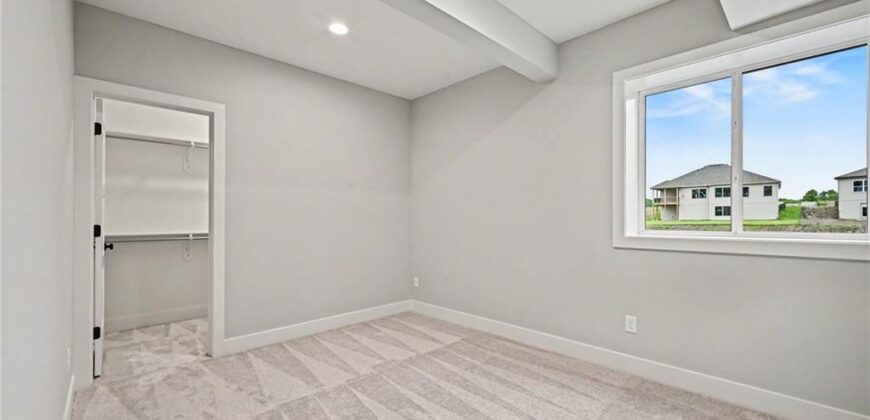 696 Salem Road, Lawson, MO 64062