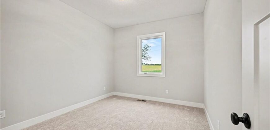 696 Salem Road, Lawson, MO 64062