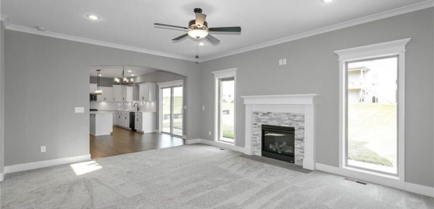 3722 NE 90th Terrace, Kansas City, MO 64156