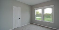 8911 N Monroe Avenue, Kansas City, MO 64156