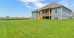 9014 N Monroe Avenue, Kansas City, MO 64156