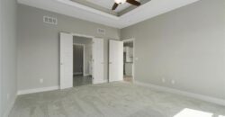 9014 N Monroe Avenue, Kansas City, MO 64156