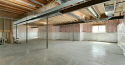 9014 N Monroe Avenue, Kansas City, MO 64156