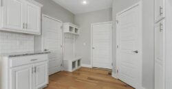 9014 N Monroe Avenue, Kansas City, MO 64156