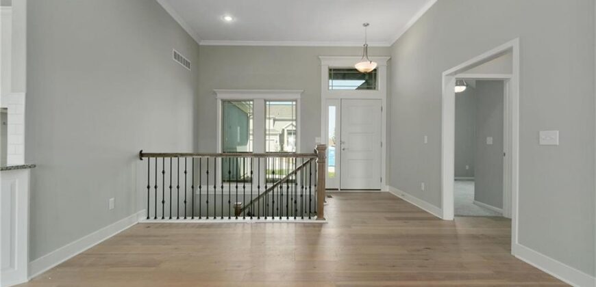 9014 N Monroe Avenue, Kansas City, MO 64156