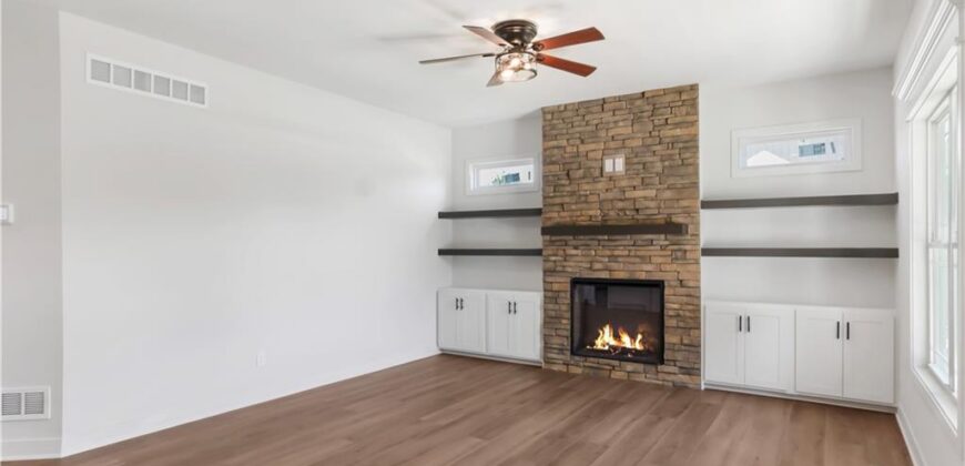 2021 Riverstone Drive, Excelsior Springs, MO 64024