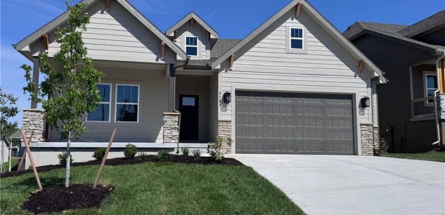 2153 Black Walnut Drive, Liberty, MO 64068