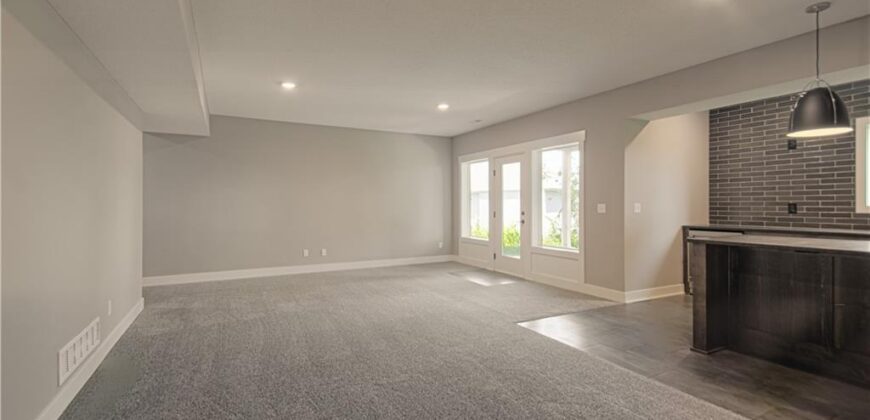 4935 NW Martin Street, Riverside, MO 64150